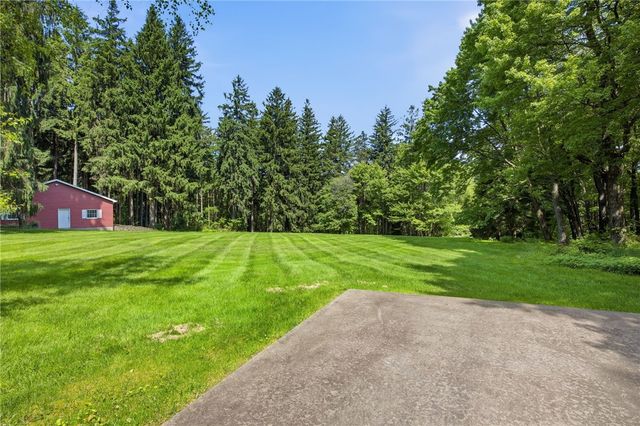 2541 Springfield Pike, Bullskin Twp, PA 15425