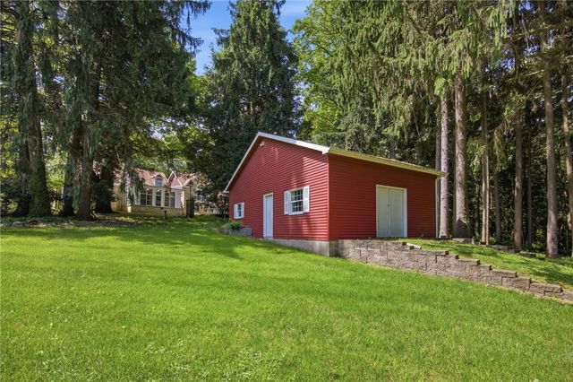 2541 Springfield Pike, Bullskin Twp, PA 15425