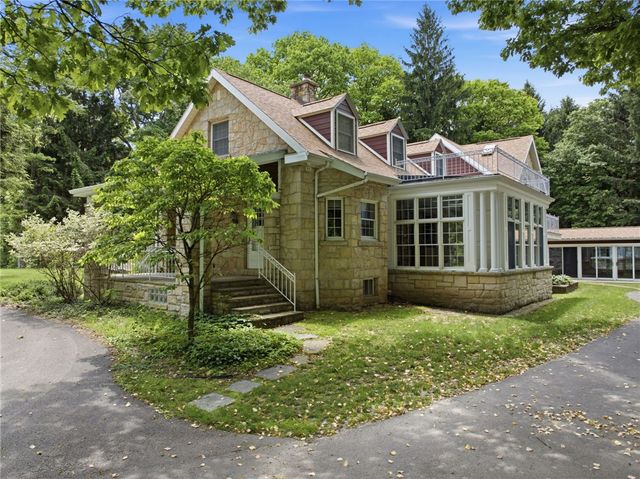 2541 Springfield Pike, Bullskin Twp, PA 15425