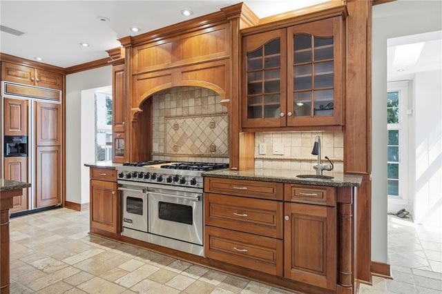 2541 Springfield Pike, Bullskin Twp, PA 15425
