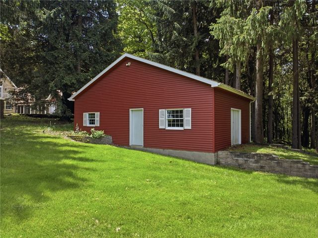 2541 Springfield Pike, Bullskin Twp, PA 15425