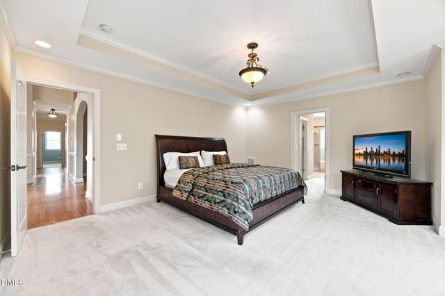 5120 Bartizan Drive, Holly Springs, NC 27540