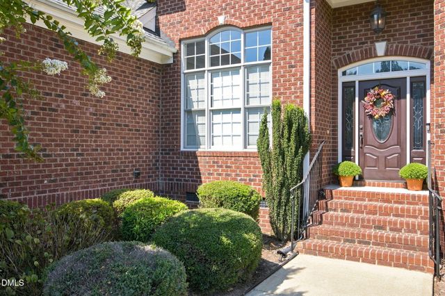 5120 Bartizan Drive, Holly Springs, NC 27540