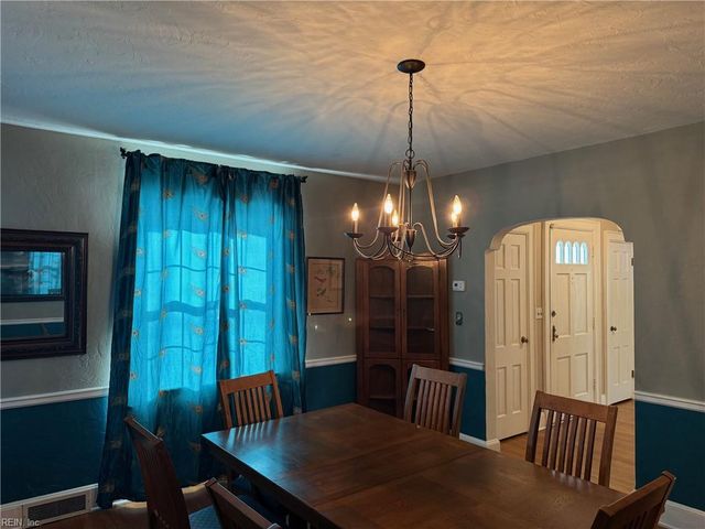 118 Idlewood AVE, Portsmouth, VA 23704