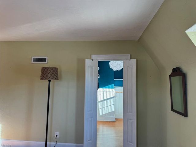 118 Idlewood AVE, Portsmouth, VA 23704