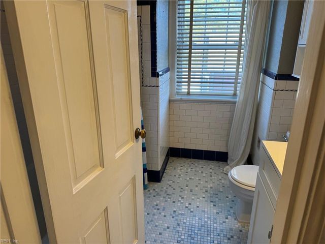 118 Idlewood AVE, Portsmouth, VA 23704