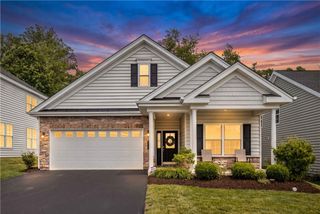 153 Summer Seat Lane, Ohio Twp, PA 15237