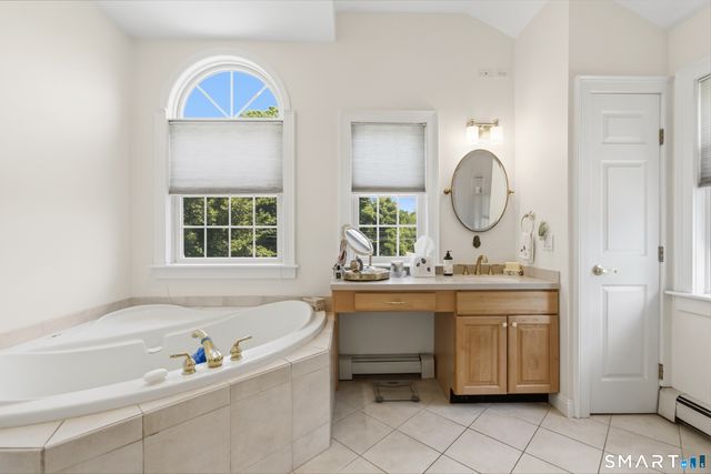 13 Donnelly Drive, New Fairfield, CT 06812
