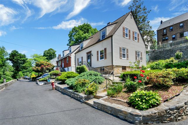 136 Midland Avenue, Yonkers, NY 10705