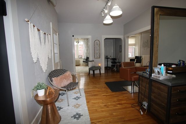 122 Elm St, Millbury, MA 01527
