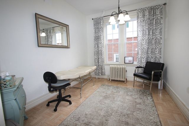 122 Elm St, Millbury, MA 01527