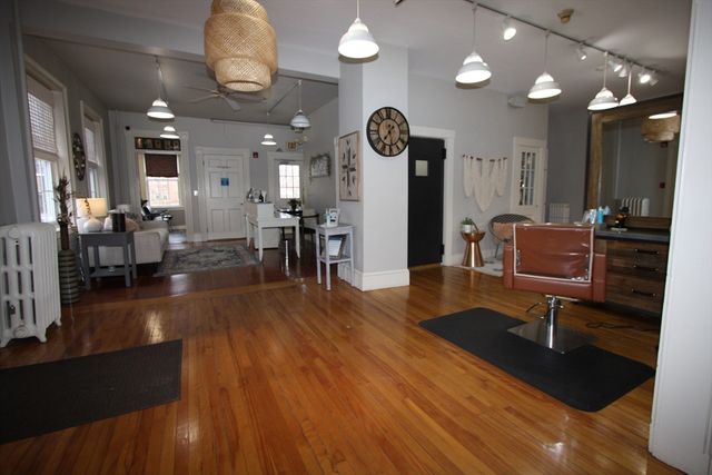 122 Elm St, Millbury, MA 01527
