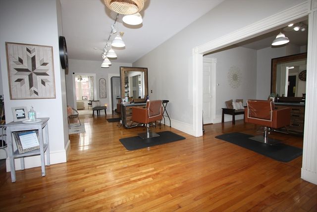 122 Elm St, Millbury, MA 01527