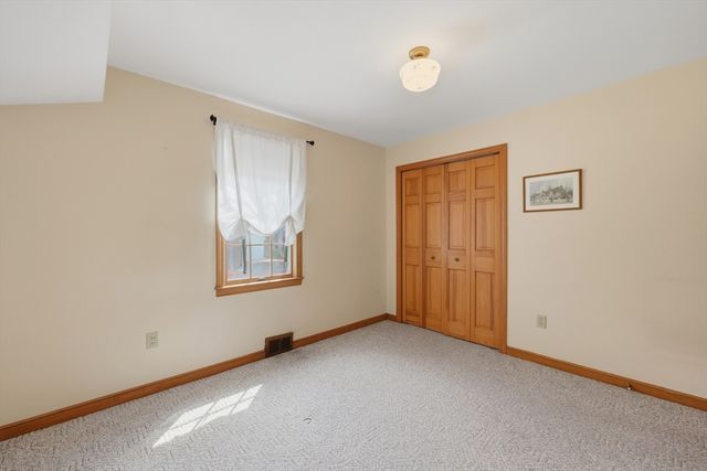 70 Oakcrest Ave, Marlborough, MA 01752