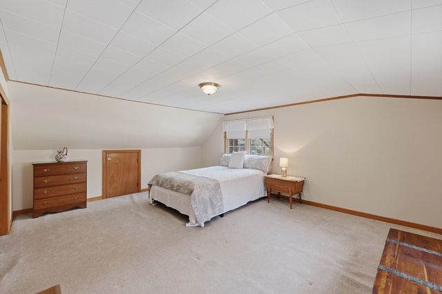 70 Oakcrest Ave, Marlborough, MA 01752