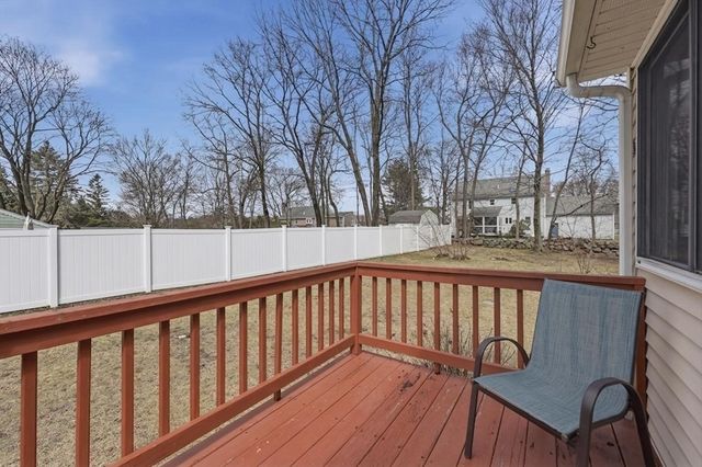 70 Oakcrest Ave, Marlborough, MA 01752