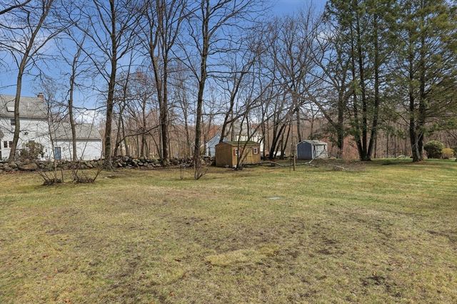 70 Oakcrest Ave, Marlborough, MA 01752