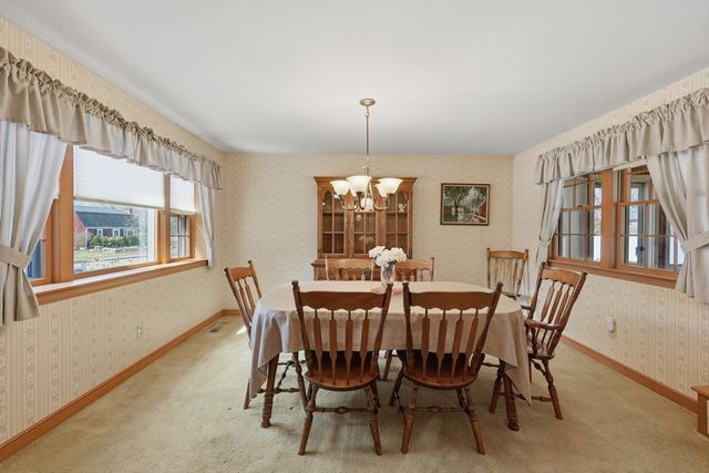 70 Oakcrest Ave, Marlborough, MA 01752