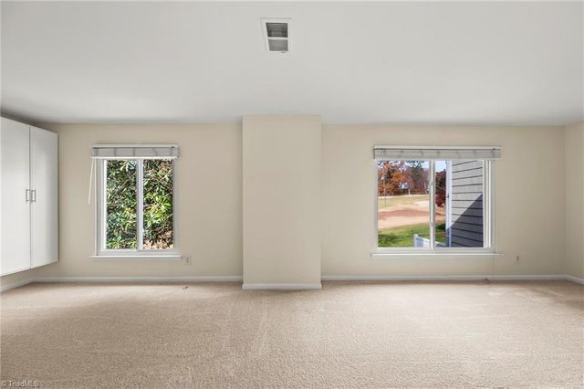 169 Golfview Drive, Advance, NC 27006