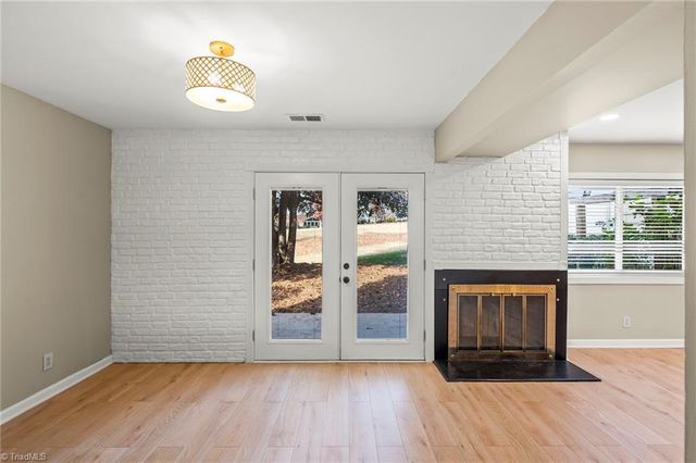 169 Golfview Drive, Advance, NC 27006