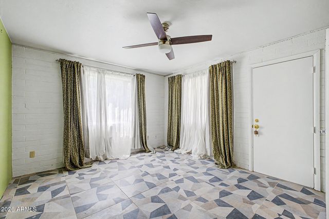 410 W PARKWAY Boulevard, Tempe, AZ 85281