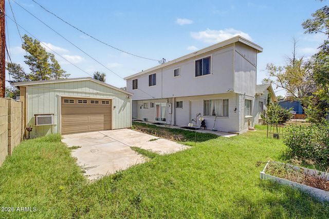 410 W PARKWAY Boulevard, Tempe, AZ 85281