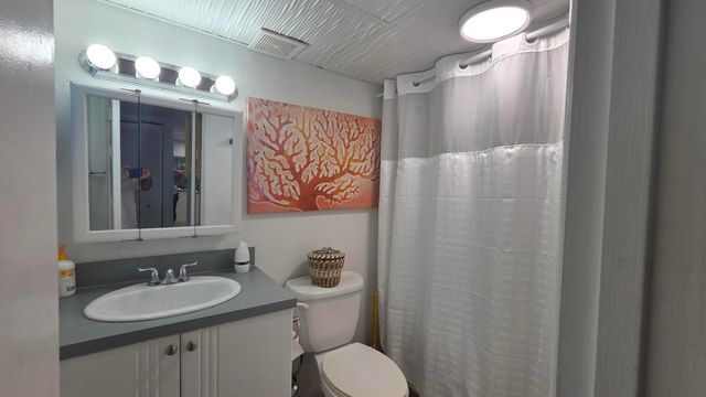 104350 Overseas Hwy Apt A406 Slip 25, Key Largo, FL 33037