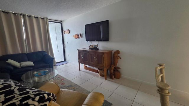 104350 Overseas Hwy Apt A406 Slip 25, Key Largo, FL 33037