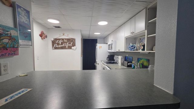 104350 Overseas Hwy Apt A406 Slip 25, Key Largo, FL 33037