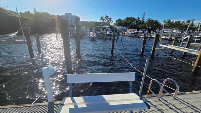 104350 Overseas Hwy Apt A406 Slip 25, Key Largo, FL 33037