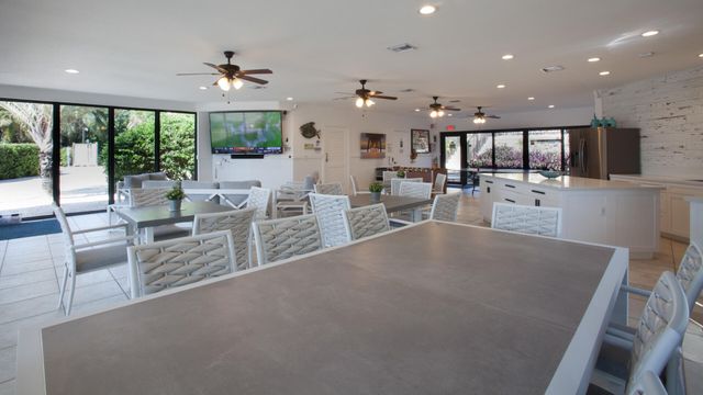 104350 Overseas Hwy Apt A406 Slip 25, Key Largo, FL 33037