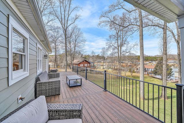 80 Pinewood DR, Penhook, VA 24137