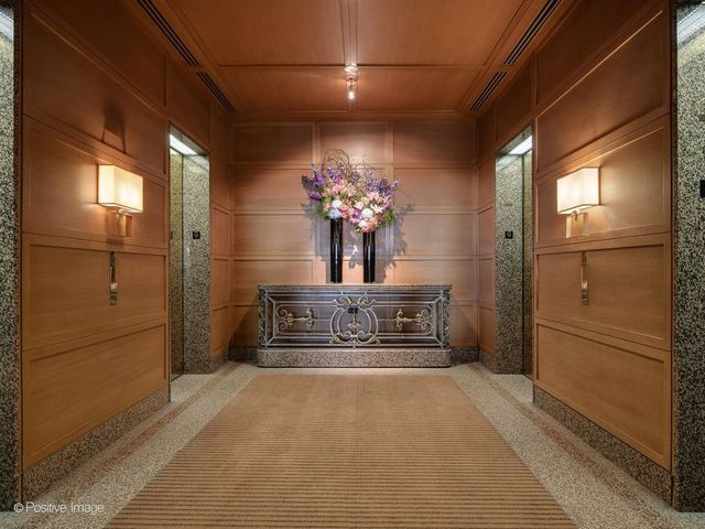 161 E Chicago Avenue 26G, Chicago, IL 60611