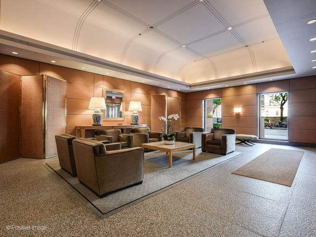 161 E Chicago Avenue 26G, Chicago, IL 60611