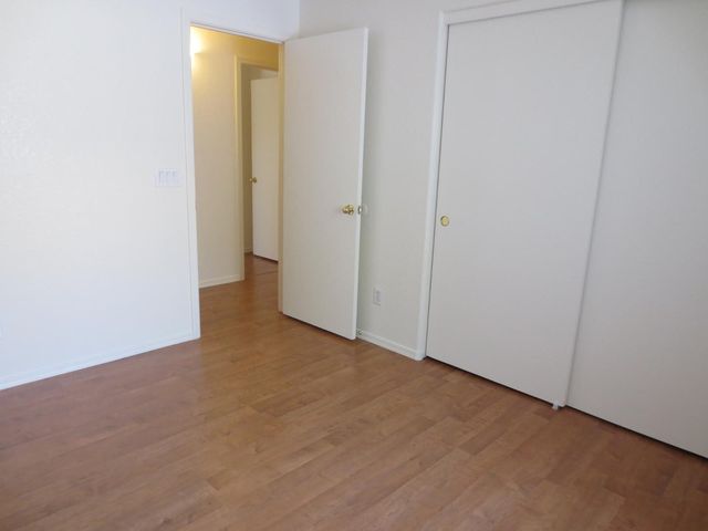 2016 E Bluefield Avenue, Phoenix, AZ 85022