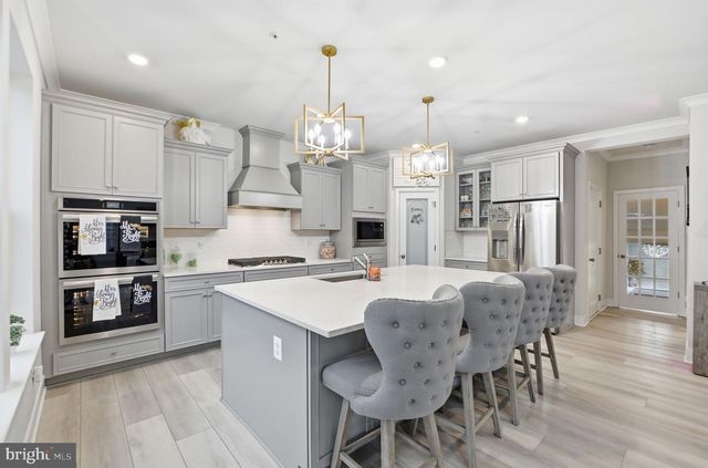 11101 APPLECROSS CT, White Plains, MD 20695