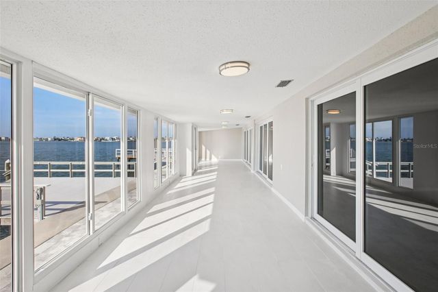 676 BOCA CIEGA POINT BOULEVARD S 1507, St Petersburg, FL 33708