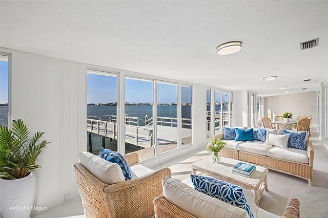 676 BOCA CIEGA POINT BOULEVARD S 1507, St Petersburg, FL 33708