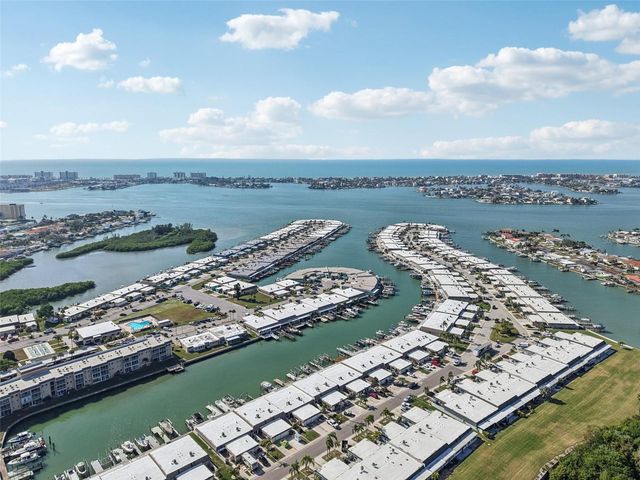 676 BOCA CIEGA POINT BOULEVARD S 1507, St Petersburg, FL 33708