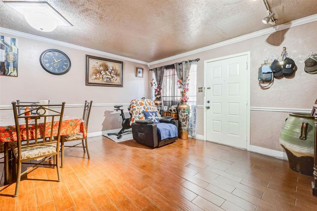 7313 Gulf Freeway 1011, Houston, TX 77017