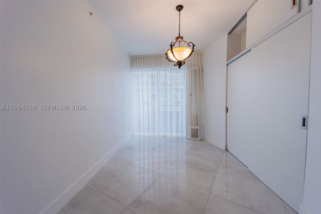 60 SW 13th St 3424, Miami, FL 33130
