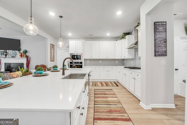 293 Delta Drive, Mcdonough, GA 30253