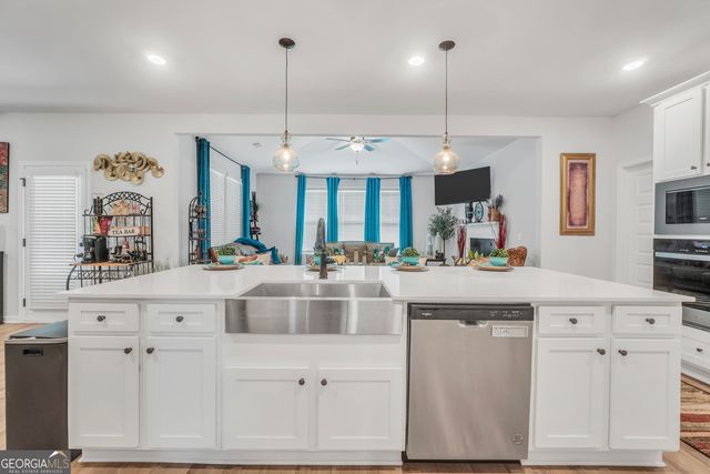 293 Delta Drive, Mcdonough, GA 30253