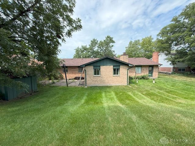 861 Kenbrook Drive, Vandalia, OH 45377