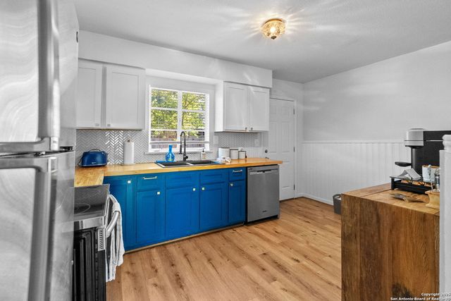 618 Sumner Dr, San Antonio, TX 78209