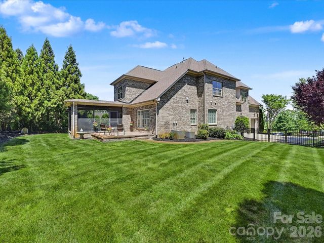 4089 Tonbridge Court, Harrisburg, NC 28075