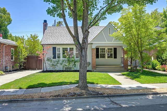 964 Vallejo Way, Sacramento, CA 95818