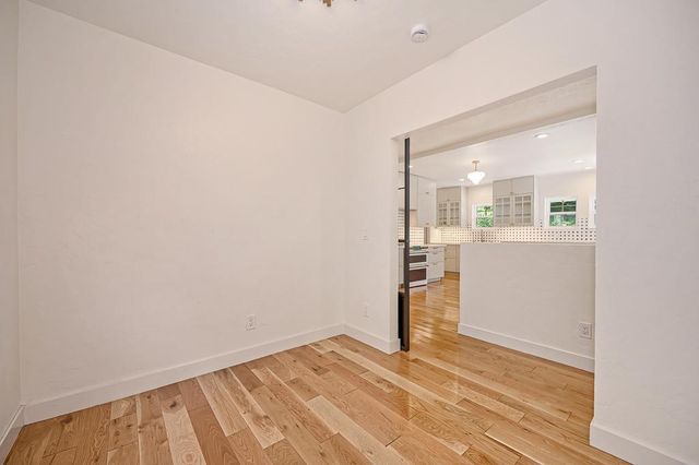 964 Vallejo Way, Sacramento, CA 95818