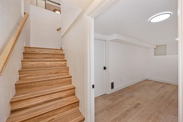 964 Vallejo Way, Sacramento, CA 95818