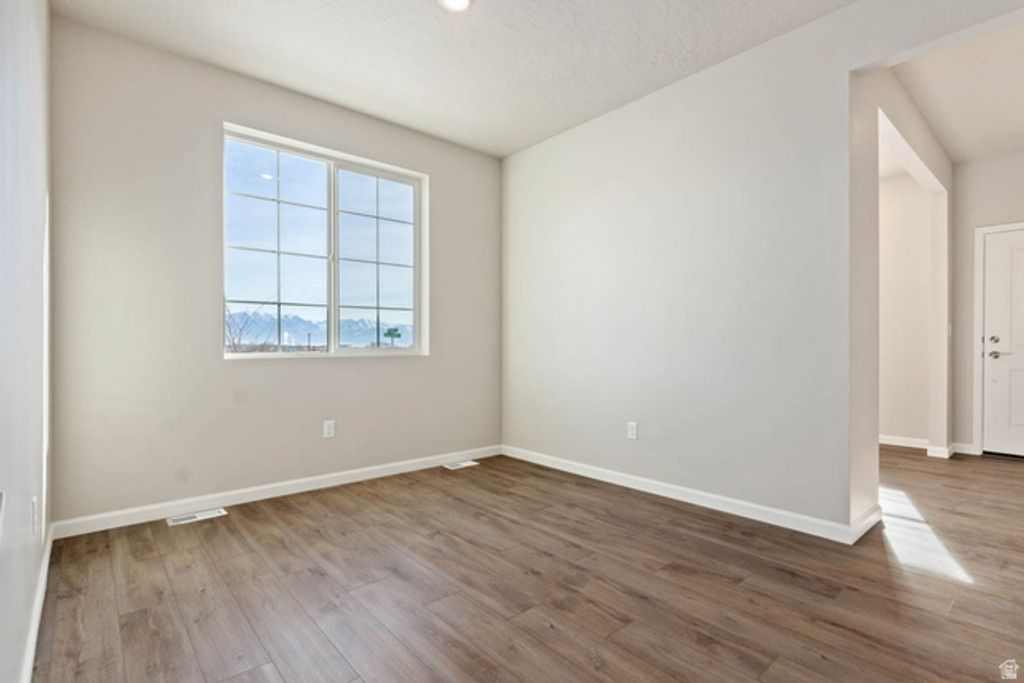 7102 N CAIRNS WAY, Eagle Mountain, UT 84005 — photo 3